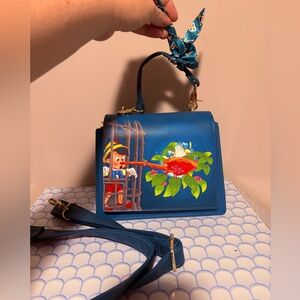 🔥 Loungefly EUC Disney Pinocchio Bird's Nest US Exclusive Crossbody bag
